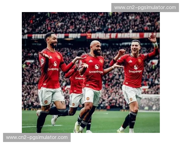 曼联高位逼抢战术见效 主场完胜热刺取四连胜