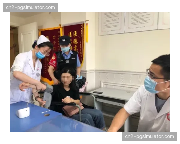 澳大利亚选手博尔顿训练摔断脖子 紧急送医治疗